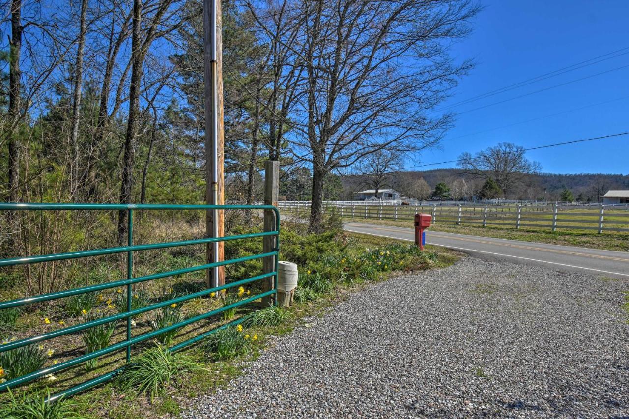 Luxury Pearcy Cabin With 5 Private Acres And Hot Tub! Exterior photo